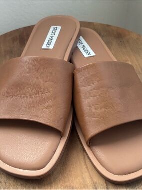 Steve Madden Brown Tan Slide Mules